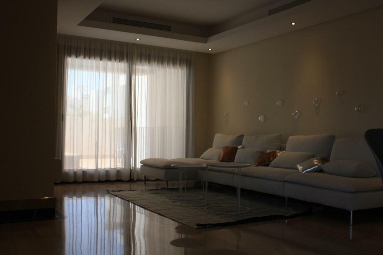 Apartment 104 - With Private Swimming Pool