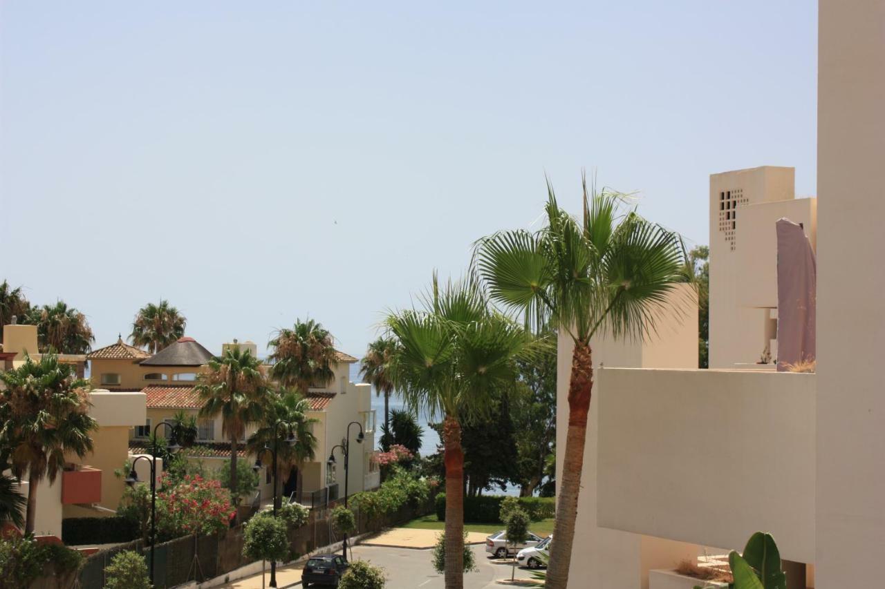 104 - With Private Swimming Pool Apartment *