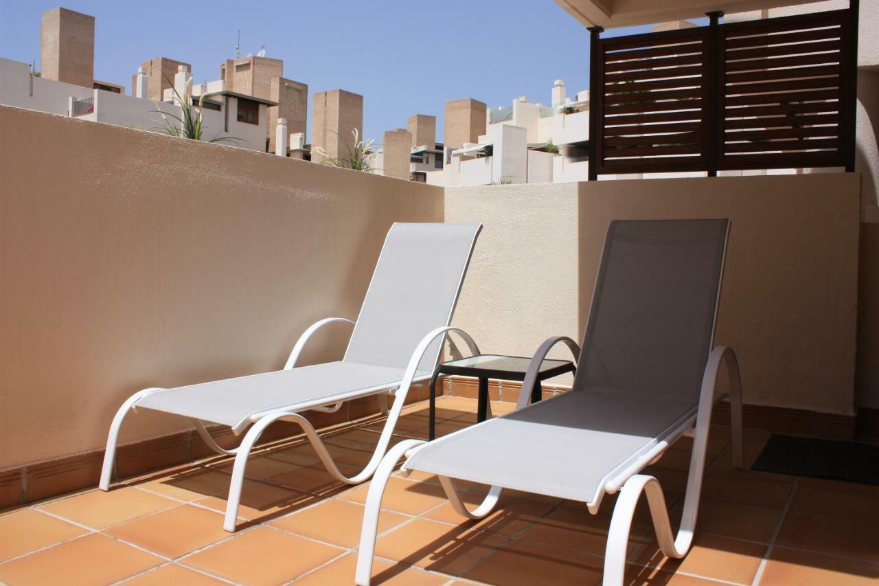 104 - With Private Swimming Pool Apartment