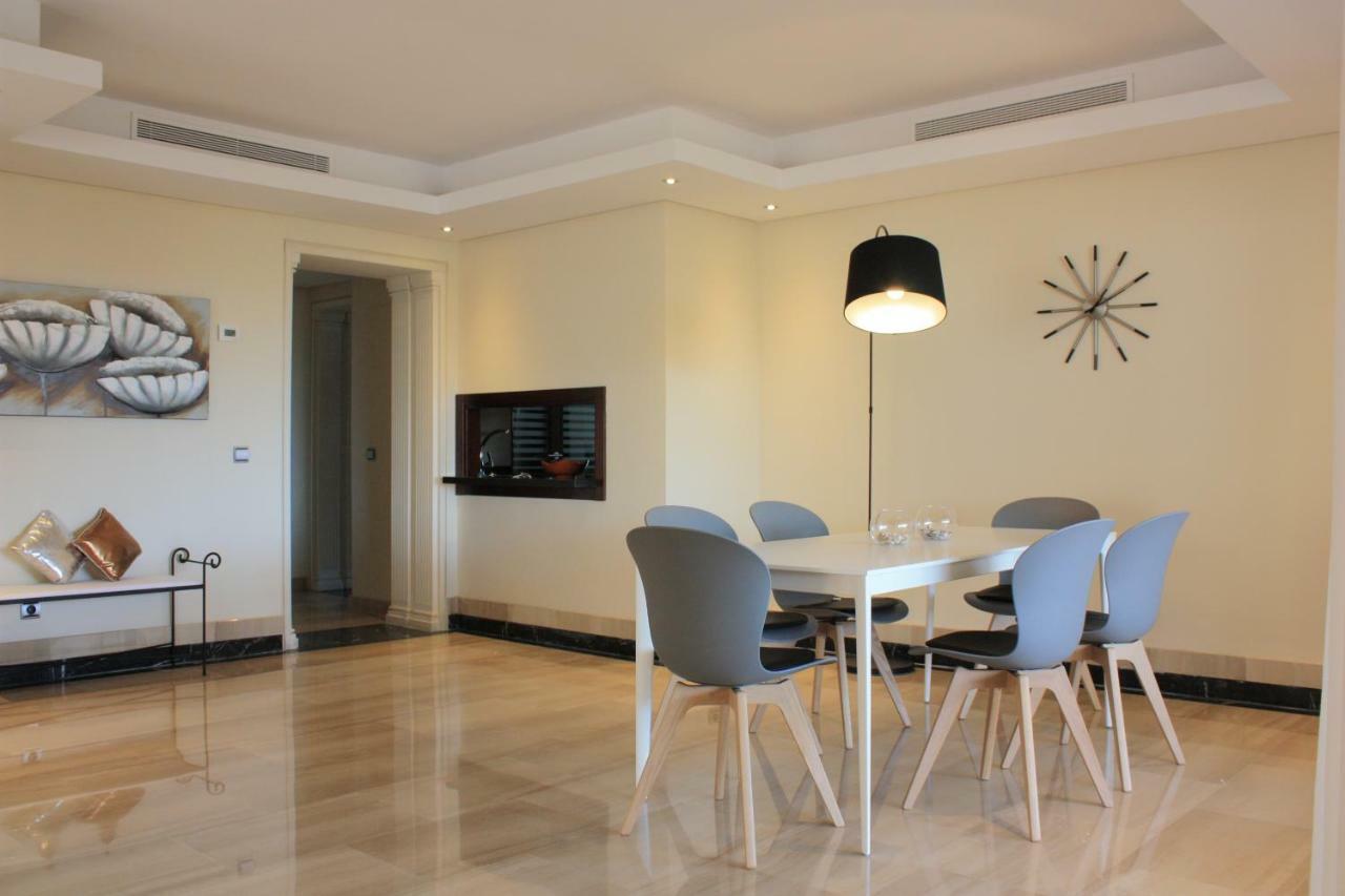 104 - With Private Swimming Pool Apartment