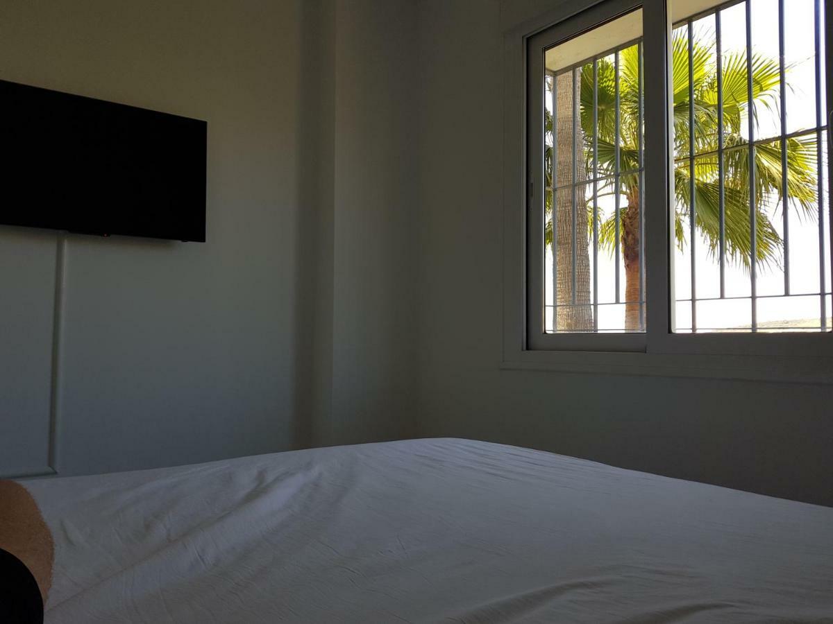 Luxury And Secluded Set In Valle Estepona