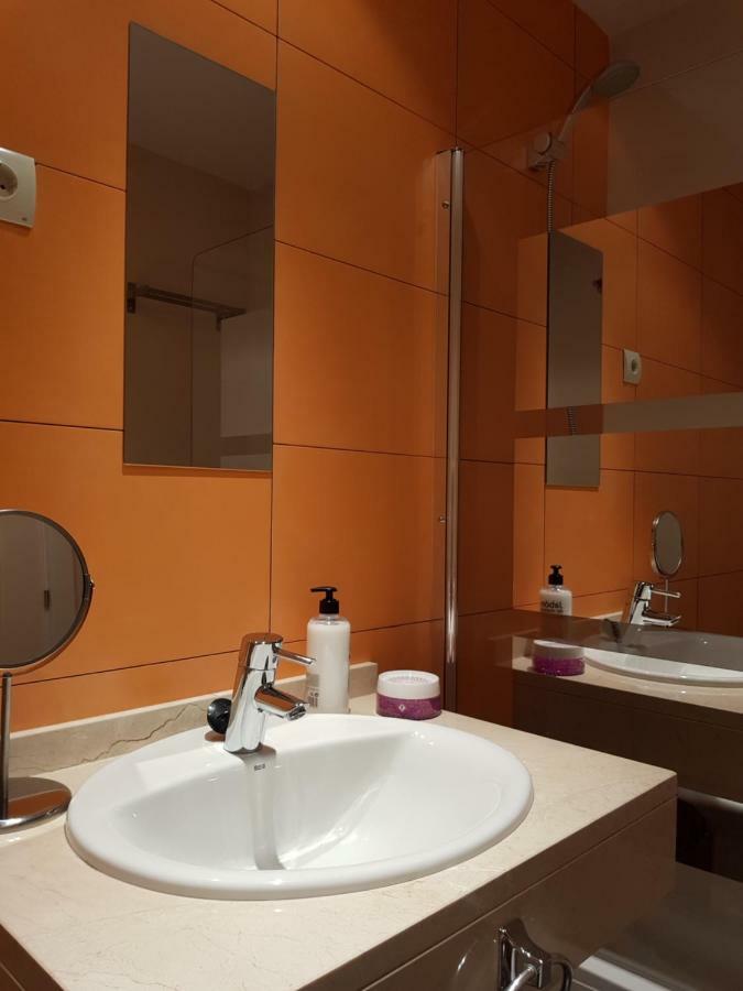 Luxury And Secluded Set In Valle Apartment Estepona