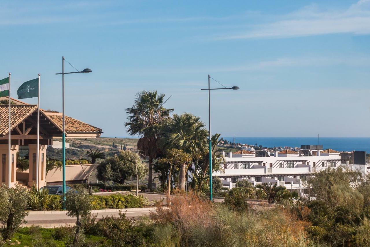Valle Golf Luxury Apartamento *