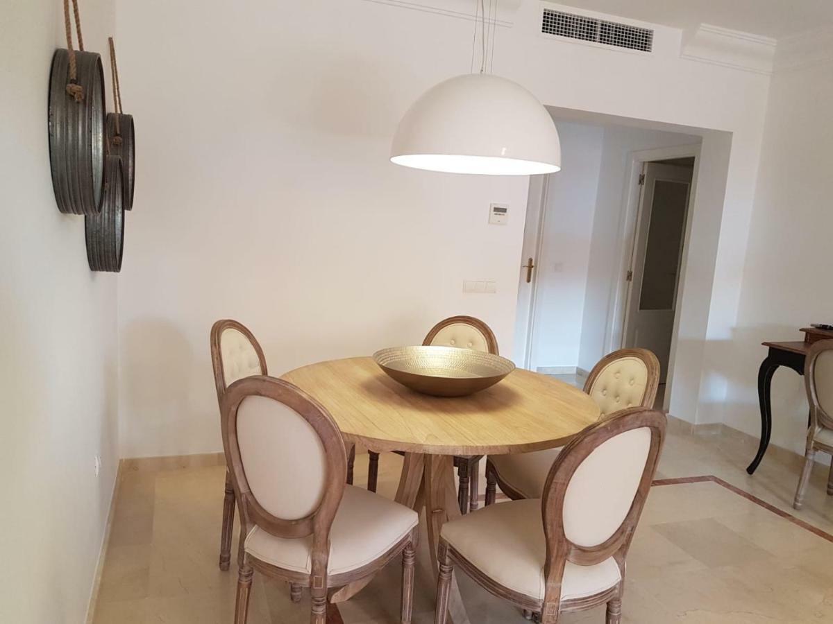 Apartment Bel Raffine A 5min De La Plage Estepona