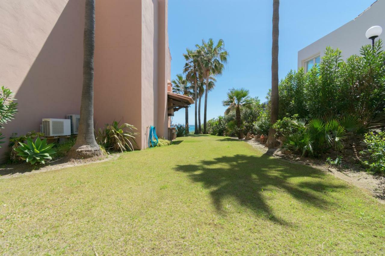 Urb Playa Azul 24 Estepona
