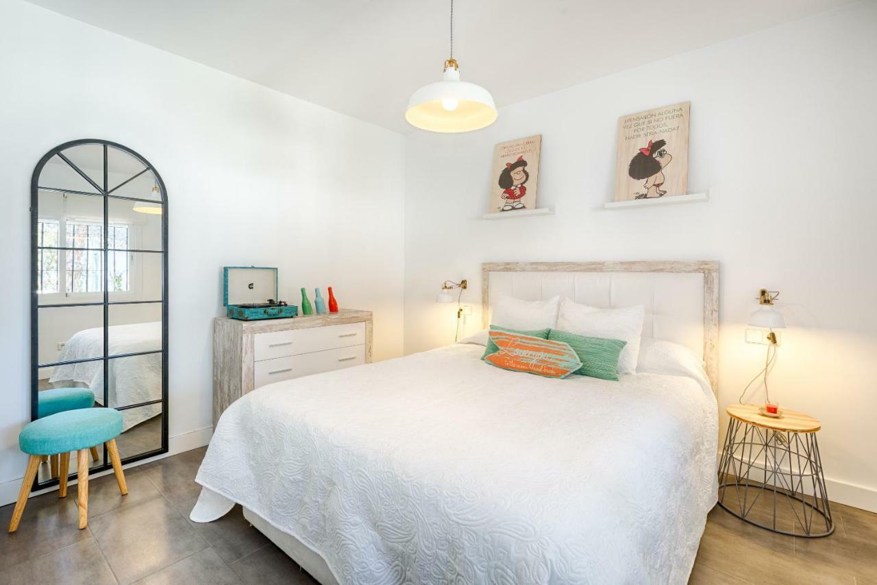 Beachside Cosy With Pool Apartment