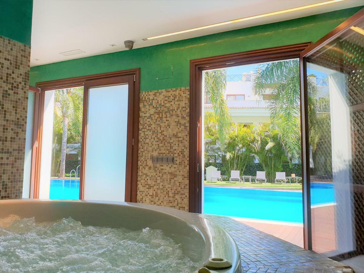 Luxury Frontal To The Sea In Doncella