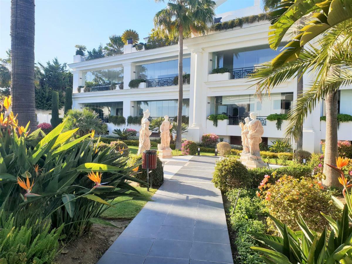 Luxury Frontal To The Sea In Doncella *