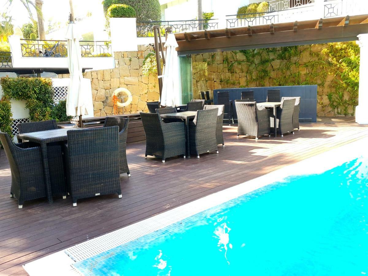 Apartment Luxury Frontal To The Sea In Doncella