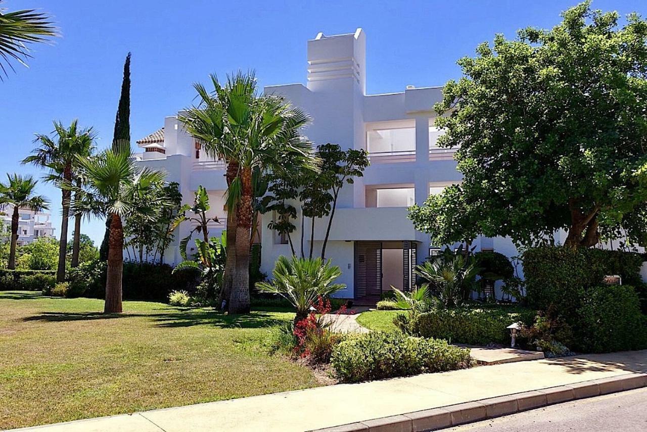 Al-401 In Alcazaba Lagoon Apartment Estepona