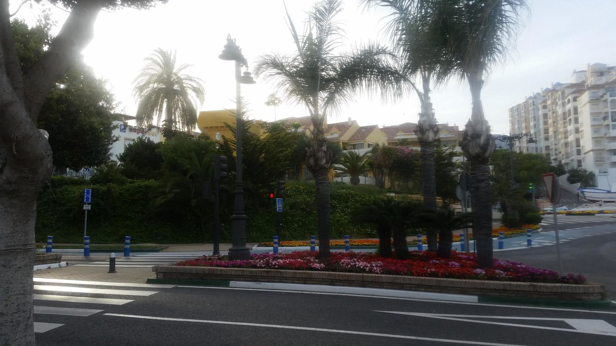 With 2 Bedrooms In Estepona, With Wonderful Sea View, Pool A