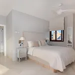 Bellavista Marbella - Stunning Beachside Luxury Penthouse Apartment