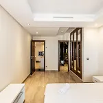 Frontline Luxe Apt In Bahia De La Plata Rdr214