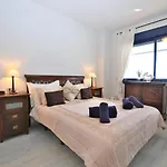 Estepona Port Apartment Flo