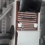 Casita Del Reloj