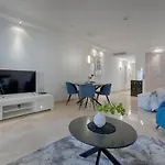 Studio Private Wing Estepona