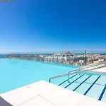 Green Infinity Luxury Apartment By Ghr Rentals