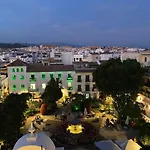 Estepona Seaview Apartment Seletur