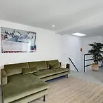 Renovated Townhouse San Roque 91
