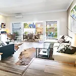 Mb-Spacious Townhouse With Private Pool