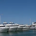Estepona Seafront Apartment
