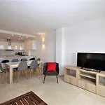 -Frontline- Large, 1St Floor Modern Apartment-Puerto Paraiso