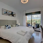 El Campanario Apartment - Pool View