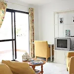 Stunning Apartment In Estepona With Wifi