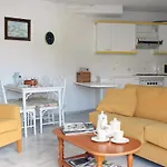Stunning Apartment In Estepona With Wifi