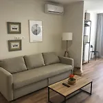 Gmc Turistics - Plaza De Las Flores Estepona