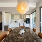 Duplex Penthouse With 3 Bedrooms