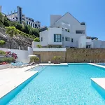 Duplex Penthouse With 3 Bedrooms