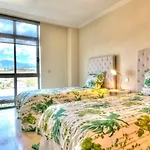 Mediterranean Swing - Acosta Apartment 4, Villa Padierna