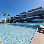 Sea & Village Luxury Appartment In The Marina