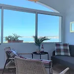 Gibraltar View Apartment - Marina Bay