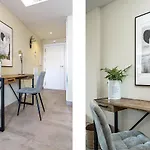 Inf33K- Stunning City Apartment Close To Beaches