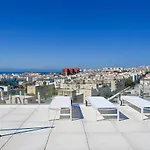 Seashell Infinity Luxury Apartment