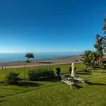 Appt 401-3-Bed-Heaven Beach-Paseo-All Year Heated Pool-Free Bikes