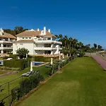Appt 401-3-Bed-Heaven Beach-Paseo-All Year Heated Pool-Free Bikes