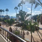 Apartamento Frente A La Playa Piso 3
