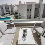 Lm111A - Modern Flat, Amazing Views