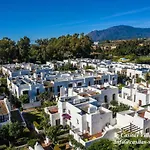 Estepona - Playa - Villa Situada Muy Cerca Del Mar