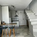 Atico Con Bonita Vista. En Urbanizacion Privada.!