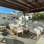 Luxurious And Light 3 Bedroom Penthouse