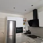 Private Room In The Center Of Estepona