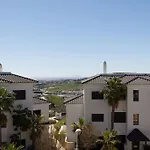 2 Bed Apartment At Estepona Hills With Great Sea Views!