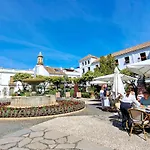 Great Location, Estepona Town