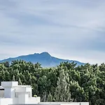 Andalusian Elegance Apartment In El Paraiso With 360 Views Over Sea And Mountains