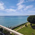 Noctua Beach Front Estepona 002