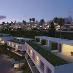Luxurious Holiday Apartment Near Puerto Banus